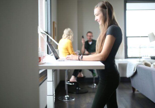 thestandingdesk-OosMe6L4F6g-unsplash